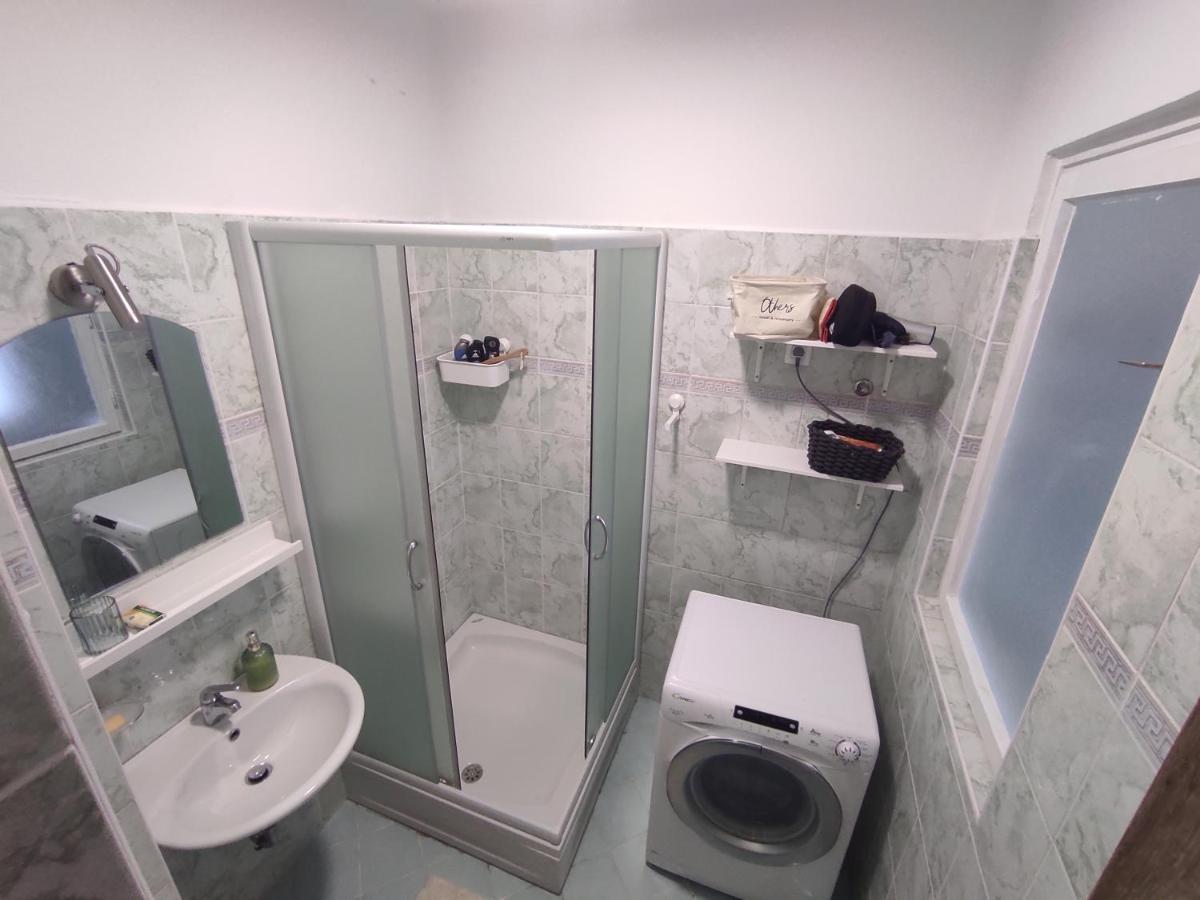 The Loft Apartment โคเปร์ ภายนอก รูปภาพ