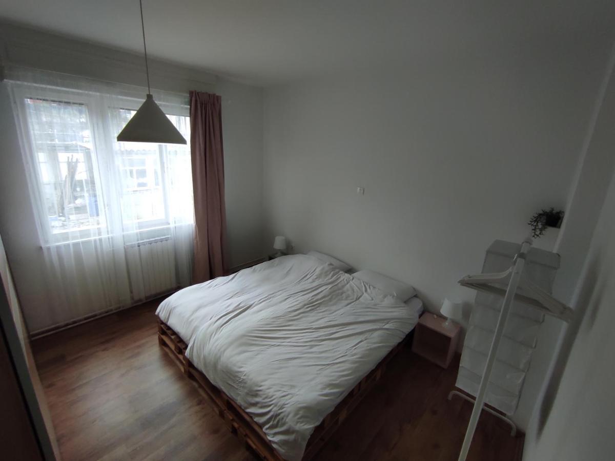 The Loft Apartment โคเปร์ ภายนอก รูปภาพ