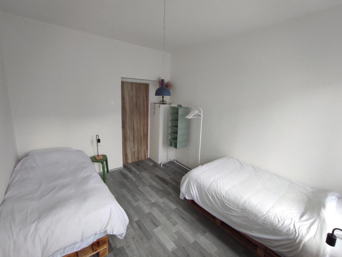 The Loft Apartment โคเปร์ ภายนอก รูปภาพ