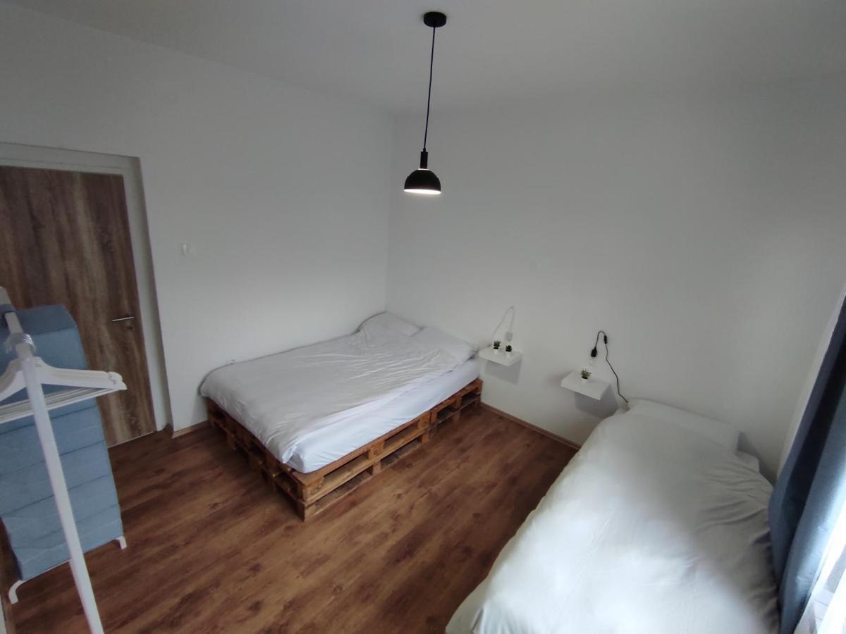 The Loft Apartment โคเปร์ ภายนอก รูปภาพ